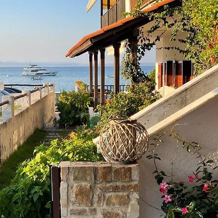 Paralia Pefkohori Apartments Esterno foto