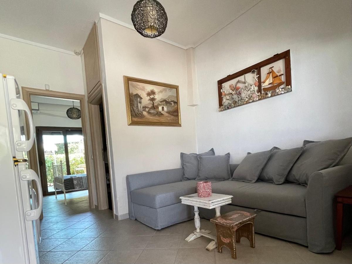 Paralia Pefkohori Apartments Esterno foto